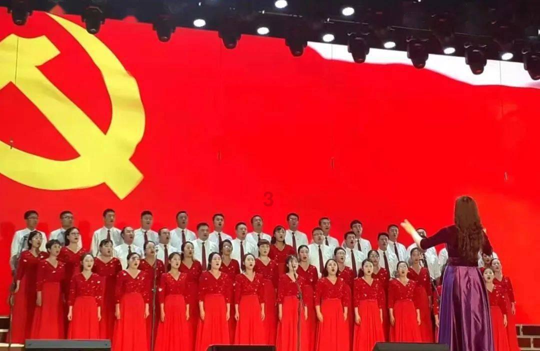 《繁花》,那个属于老百姓,也能赚钱的年代